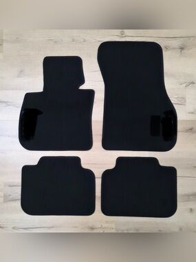 NWT genuine BMW X1 Group Velour floor mat - Set of 4